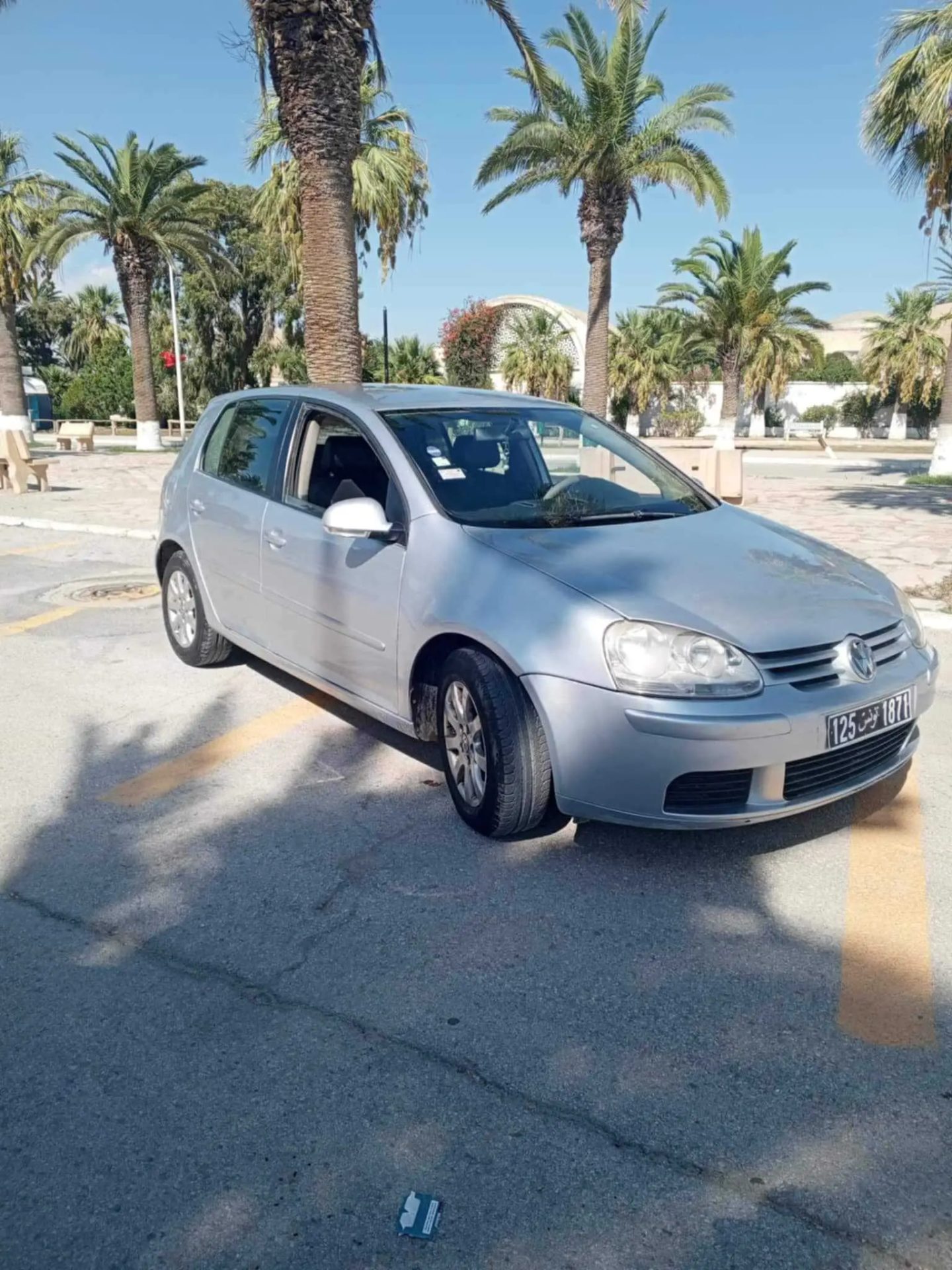 VW-Golf-5-TDI-2006-a-Vendre-295-000-Km-Diesel-26-500-DT-Negociable-Nabeul-1