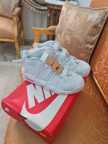 Vends-Nike-Air-More-Uptempo-Neuves-Pointure-42-El-Mornaguia-450-DT-3