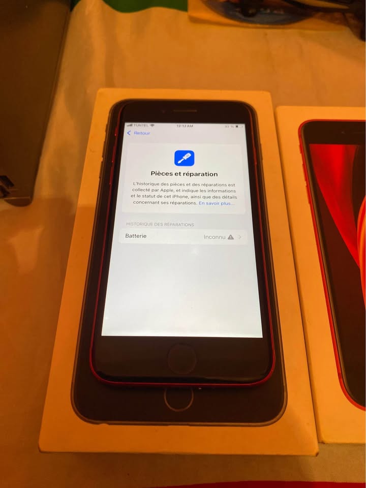 iPhone-SE-2020-Rouge-64-Go-a-vendre-a-Tunis-–-Prix-420-TND-4