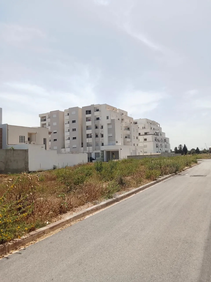 Annonce-terrain-a-vendre-Tunisie-213m²