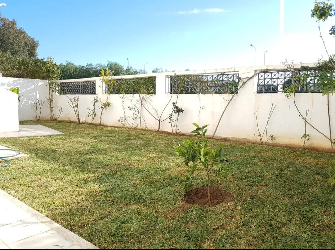 Appartement-S3-avec-jardin-privatif-a-louer-aux-Jardins-de-Carthage