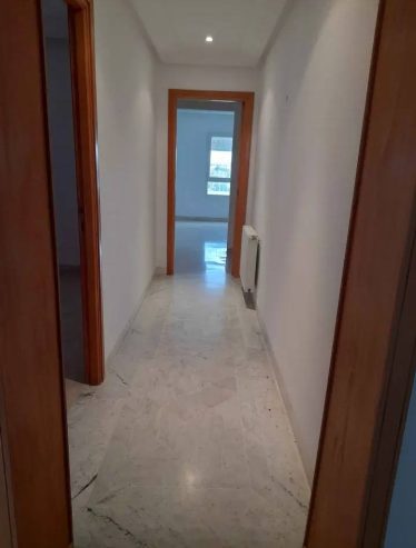 Appartement-S3-avec-vue-degagee-a-La-Soukra