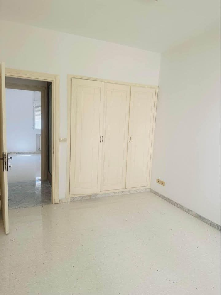 Appartement-S3-moderne-avec-dressing-Residence-securisee-Cite-Nasr-2-2