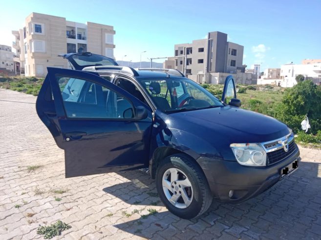 Dacia-Duster-2011-Diesel-Voiture-occasion-a-vendre-a-Hammam-Chatt-Prix-36-000-DT-2