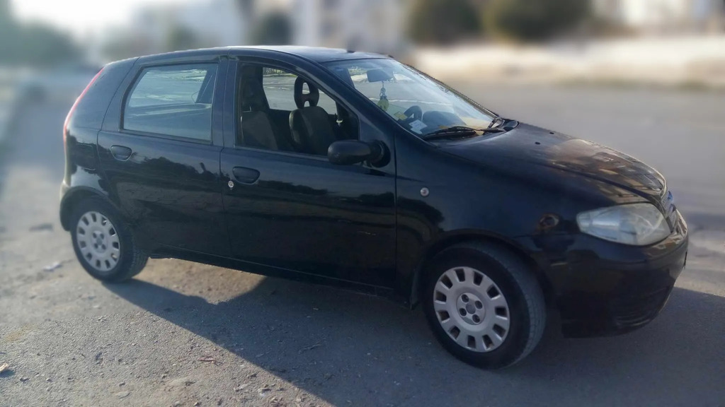 FIAT-Punto-3-avec-visite-technique-valide-jusqua-novembre-2025