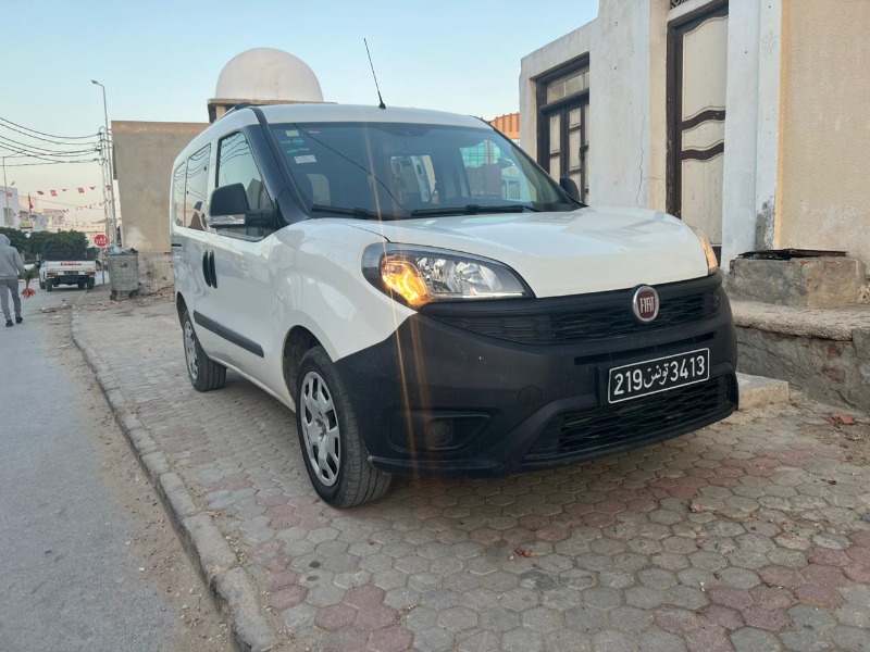 Fiat-Doblo-2020-Essence-–-Disponible-a-Gabes-–-83000-km-–-Pret-a-etre-vendu-a-prix-negociable