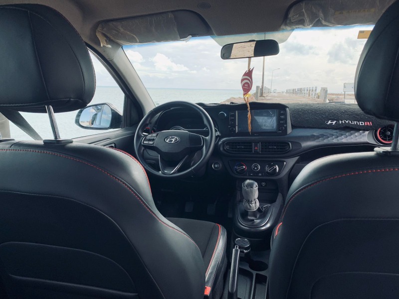 Interieur-Hyundai-i10-2021-Tunisie