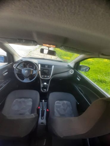 Interieur-propre-et-bien-entretenu-de-Suzuki-Celerio