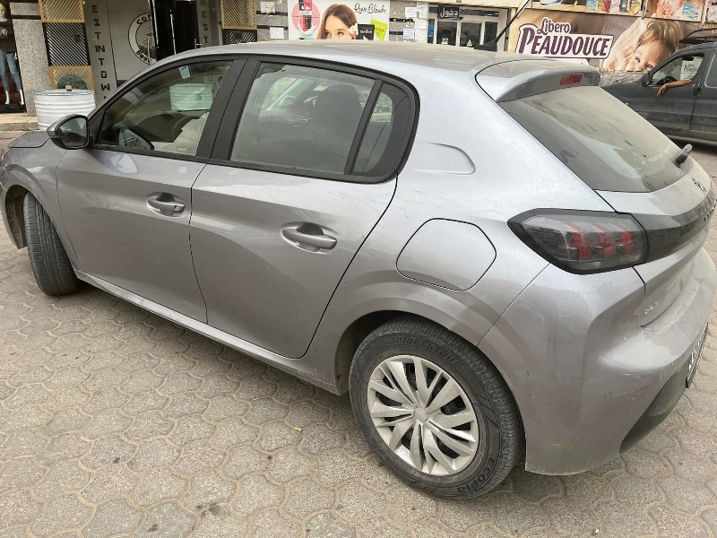 Jantes-en-alliage-16-pouces-Peugeot-208