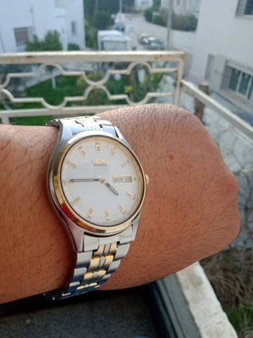 Montre-Seiko-originale-a-vendre-en-Tunisie-prix-120-dinars