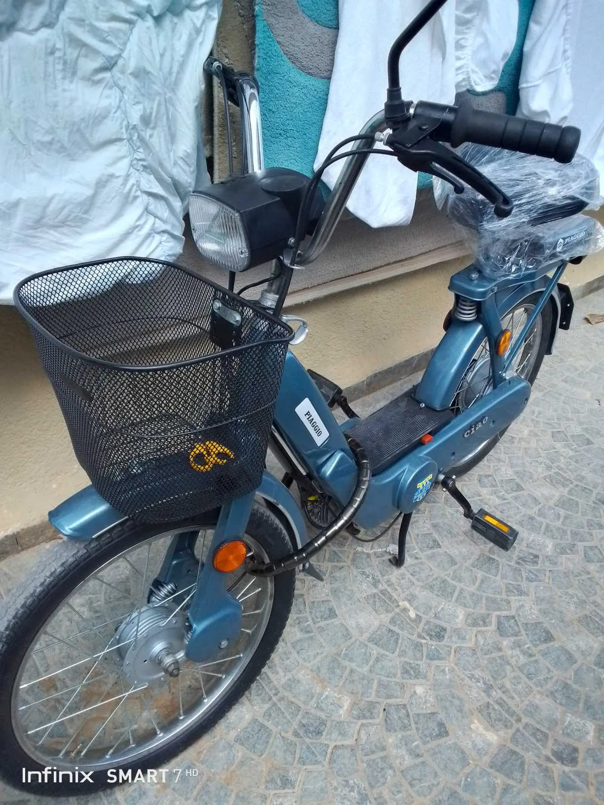 Moto-Piaggio-Ciao-1998-en-bon-etat-a-vendre-a-Hammam-Sousse