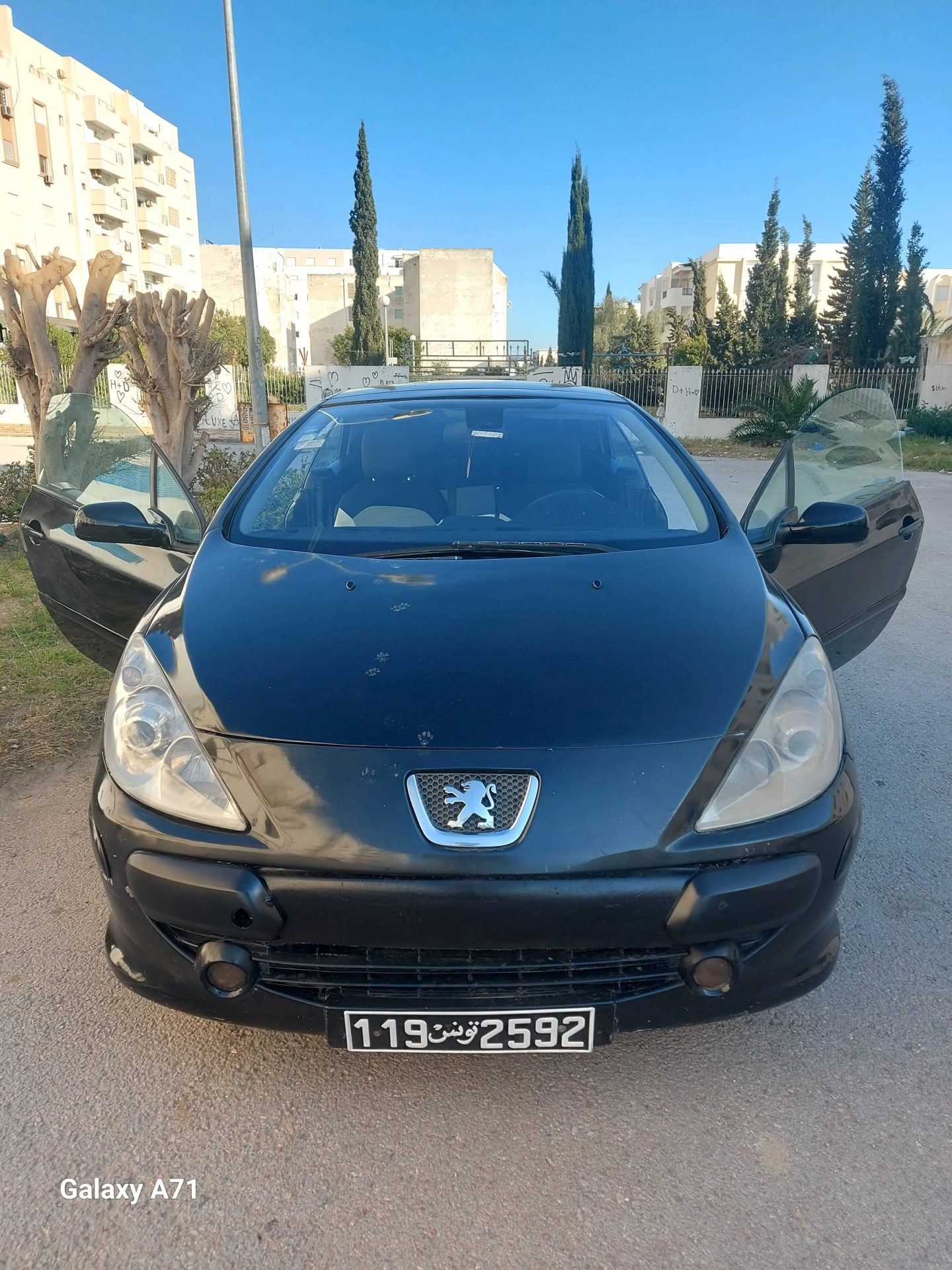 Peugeot-307-CC-2012-en-excellent-etat-a-vendre-a-Ezzahra-Tunisie