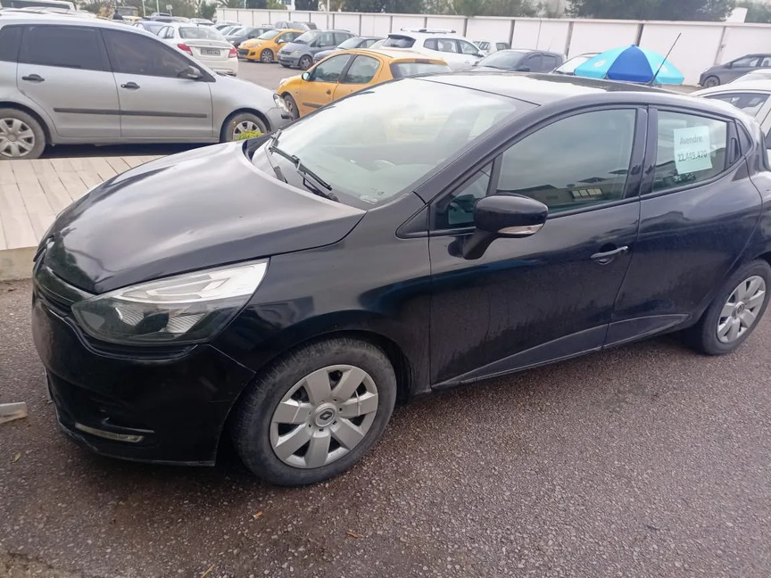 Renault-Clio-4-2017-essence-a-vendre-en-Tunisie-premiere-main