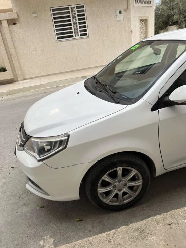 Voiture-doccasion-bien-entretenue-Geely-GC6-Tunisie