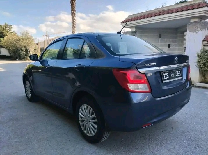 Voiture-fiable-a-vendre-Suzuki-Dzire-2020