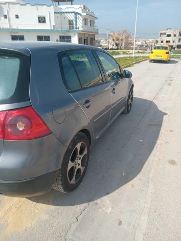 Volkswagen-Golf-5-Diesel-climatisee-en-bon-etat