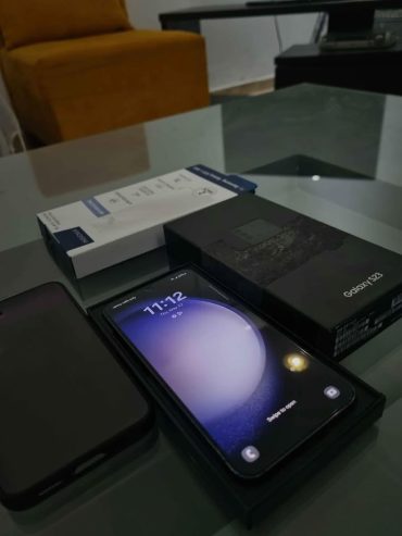 Annonce-Samsung-Galaxy-S23-5G-256-Go-avec-8-Go-de-RAM-a-prix-reduit