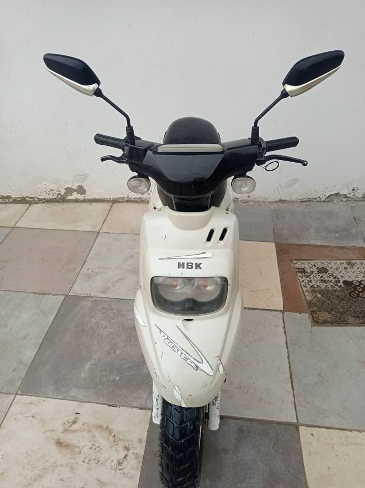 Annonce-scooter-50cc-en-excellent-etat-a-Tunis