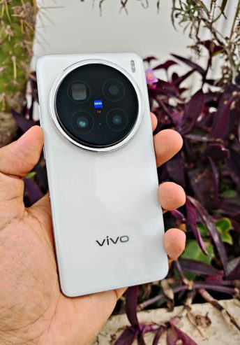 Appareil-photo-200-MP-teleobjectif-du-Vivo-X200-Pro