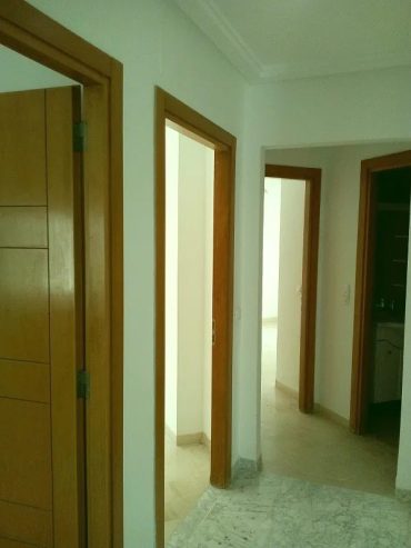 Appartement-moderne-avec-2-chambres-et-salon-a-La-Marsa
