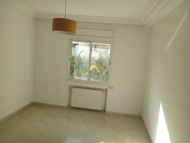 Appartement-spacieux-et-lumineux-a-louer-a-La-Marsa-disponible-immediatement