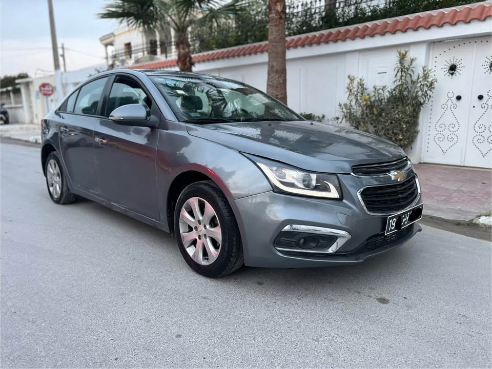 Chevrolet-Cruze-2017-prix-en-Tunisie-–-Meilleure-offre-du-marche