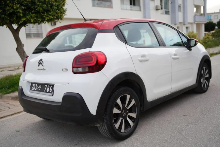 Citroen-C3-essence-4-chevaux-fiscaux-125-000-km-a-vendre-en-Tunisie