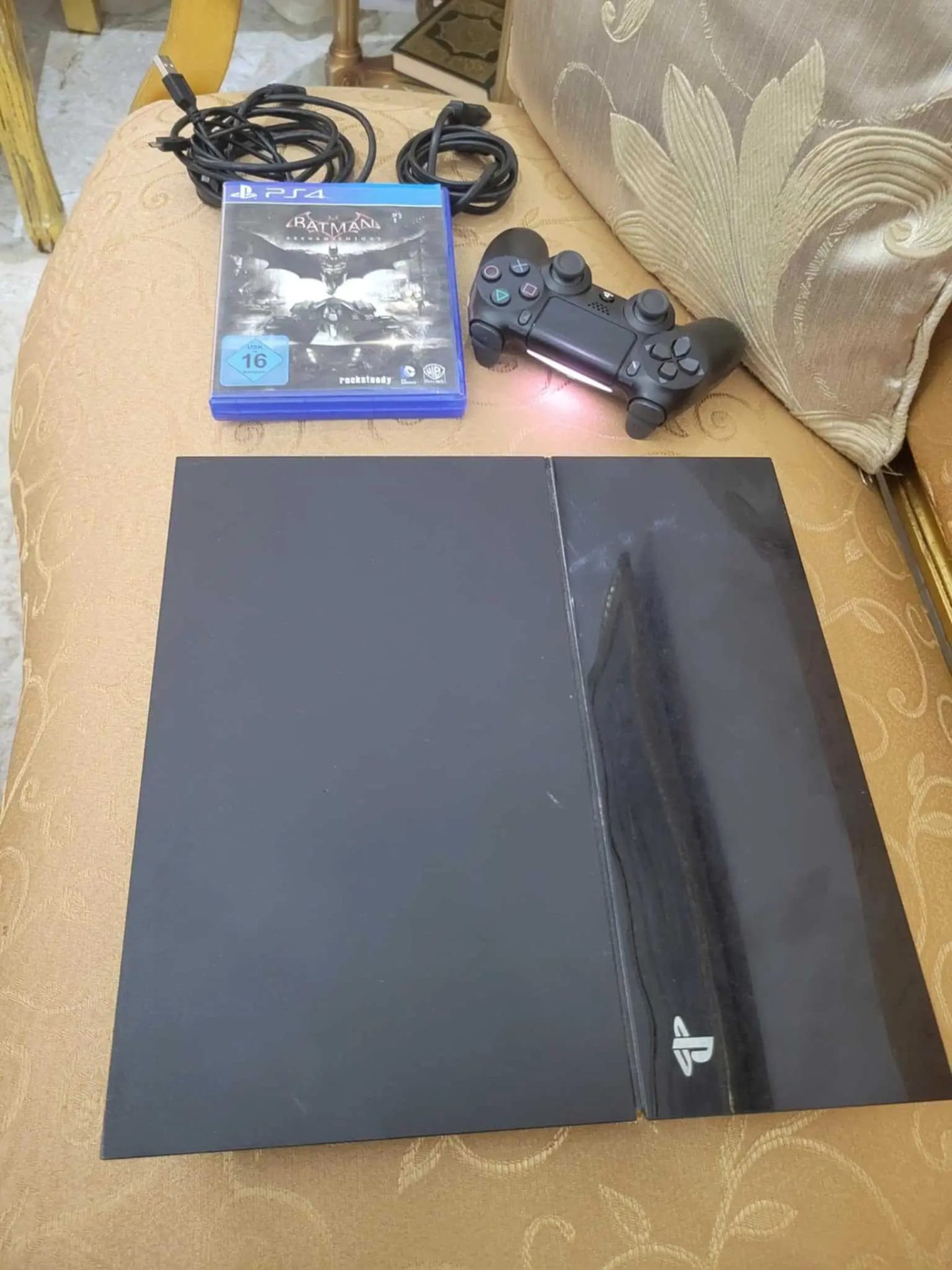 Console-PS4-Fat-a-550-dinars-disponible-a-Mornaguia