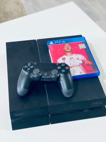 Console-PS4-Fat-a-vendre-en-Tunisie