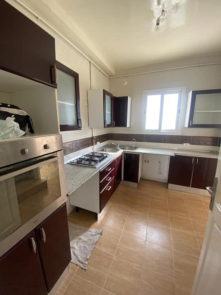 Cuisine-moderne-dans-appartement-S3-a-vendre-a-El-Menzah-9