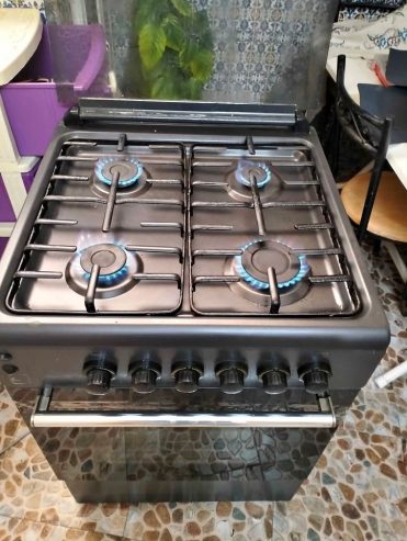 Cuisiniere-a-gaz-4-feux-en-vente-a-Tunis