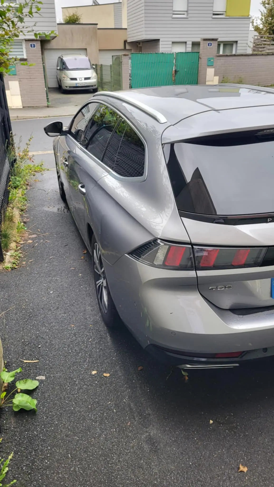 Feux-arriere-LED-Peugeot-508-a-vendre-en-Tunisie