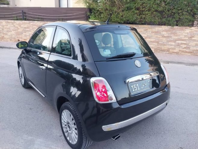 Fiat-500-boite-automatique-avec-Bluetooth-et-USB
