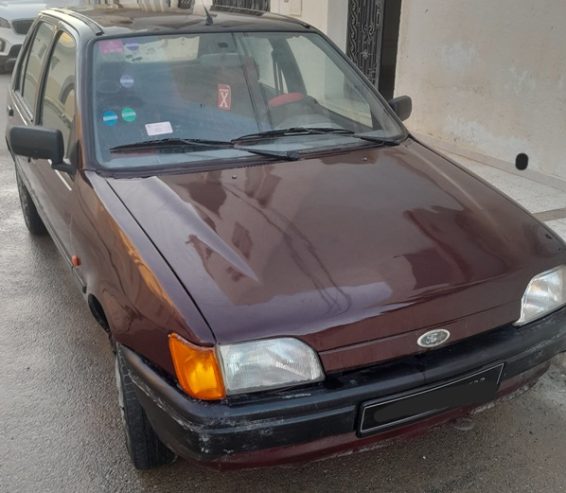 Ford-Fiesta-1990-a-vendre-en-Tunisie