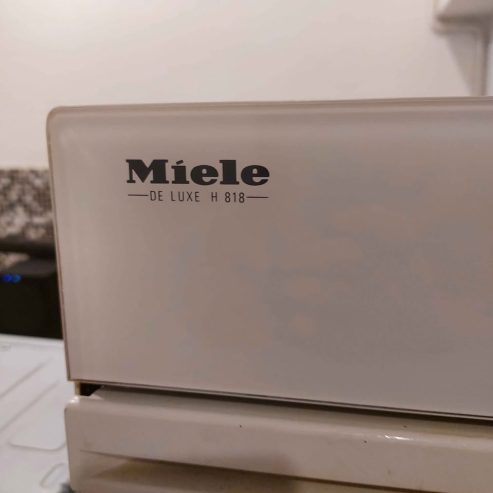 Four-encastrable-Miele-H818-classe-energetique-A