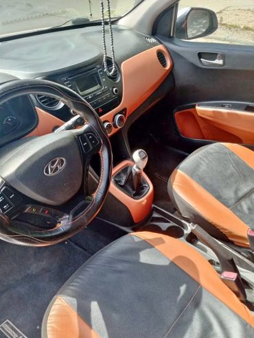 Hyundai-i10-2016-a-vendre-en-Tunisie