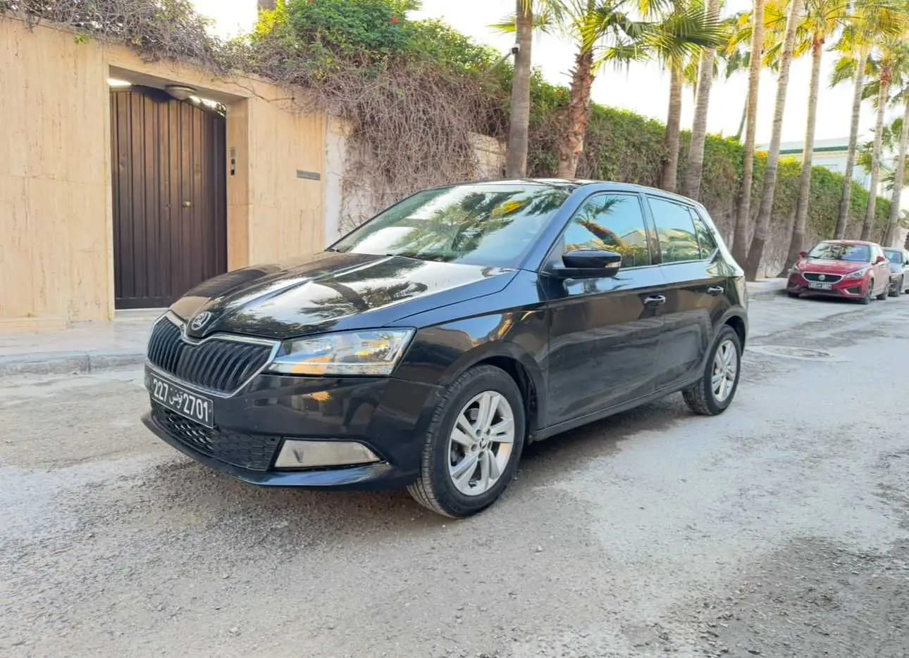 Interieur-Skoda-Fabia-2022-avec-ecran-tactile-et-volant-multifonctions