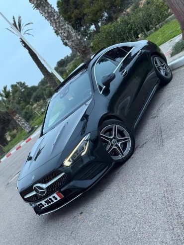 Jantes-en-alliage-AMG-18-pouces-Mercedes-CLA-200-AMG-noire