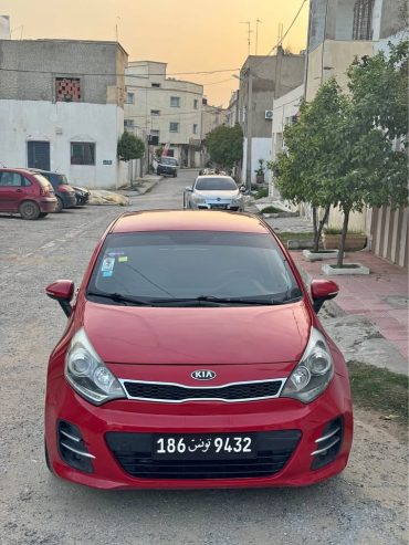 Kia-Rio-2016-essence-a-vendre-en-Tunisie