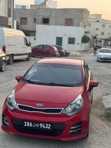 Kia-Rio-occasion-bien-entretenue-a-Nabeul
