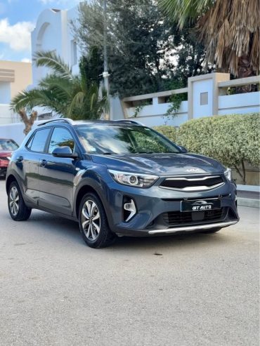 Kia-Stonic-2022-essence-a-vendre-en-Tunisie