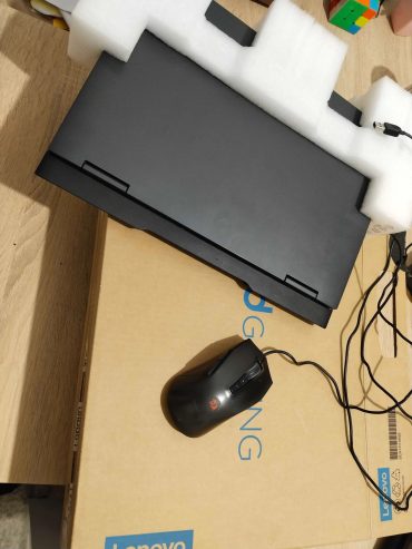 Laptop-gaming-puissant-a-vendre-en-Tunisie