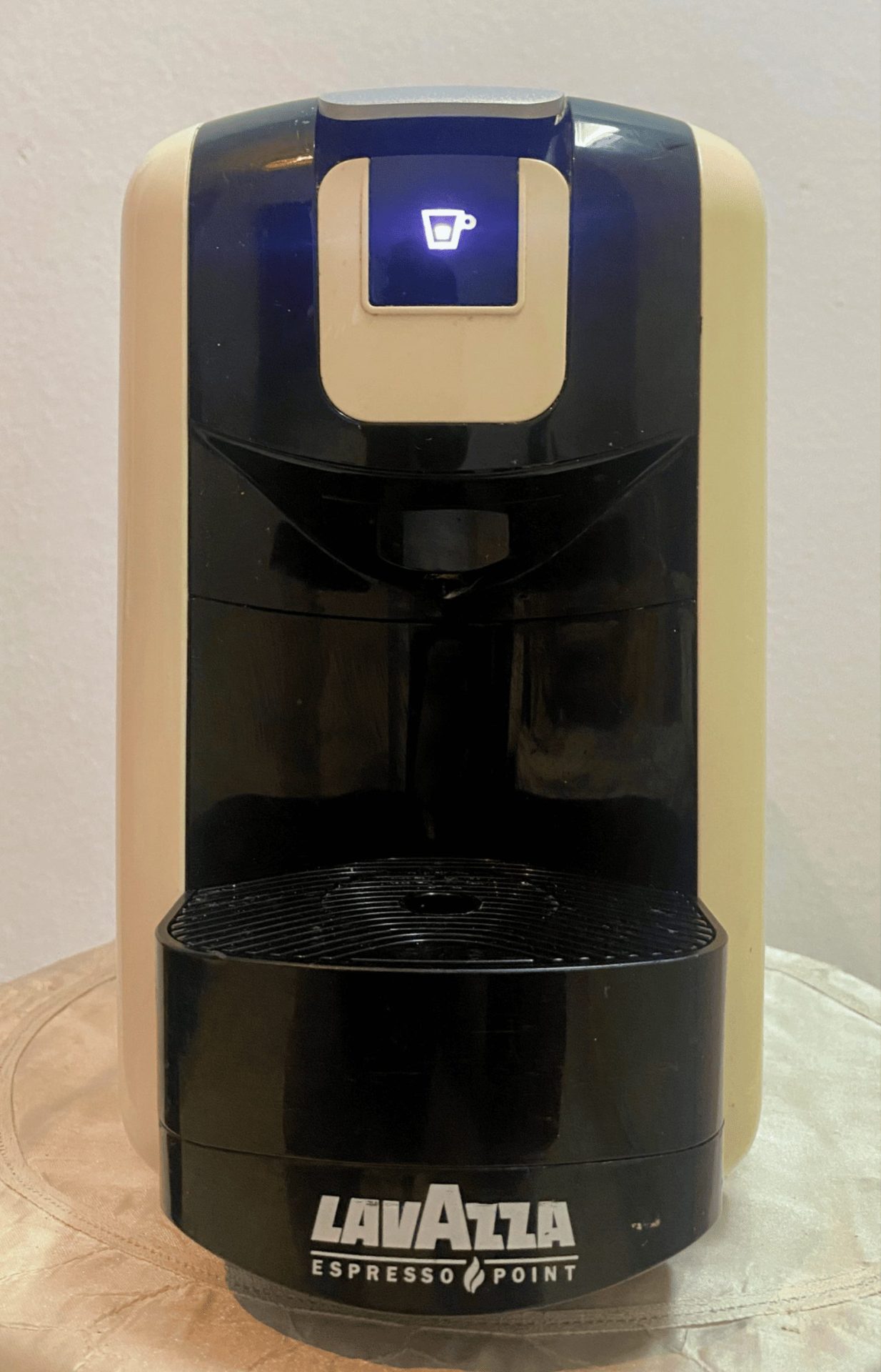 Machine-a-cafe-Lavazza-EP-Mini-1200W-a-vendre-en-Tunisie