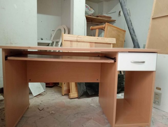 Mobilier-de-bureau-en-MDF-a-prix-reduit-en-Tunisie
