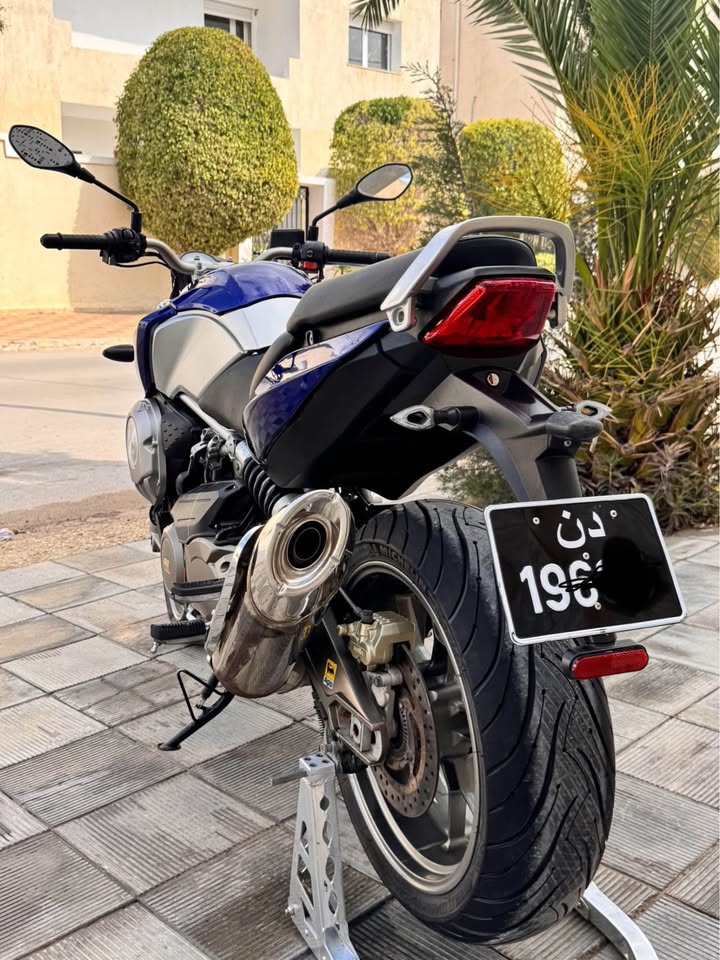 Moto-Aprilia-Mana-850cc-faible-kilometrage-14-000-km