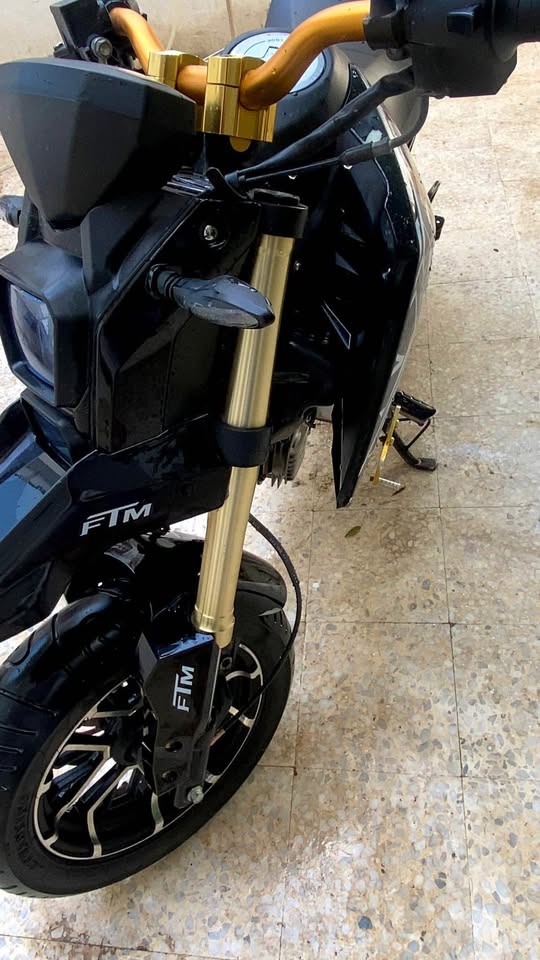 Moto-Korak-2eme-generation-noire-110cc-a-vendre-a-El-Mourouj