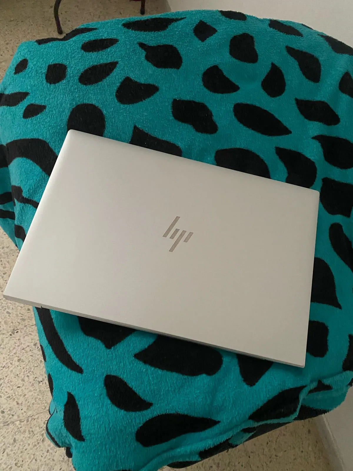 PC-portable-HP-EliteBook-845-G8-Ryzen-5-a-vendre-en-Tunisie