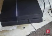 À vendre : Console PS4 Fat + Jeu Batman