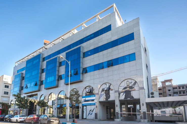 Regus_P1M36_standard_TUNIS-Berges-du-Lac-2-3272_BUILDING-EXTERIOR-2-2