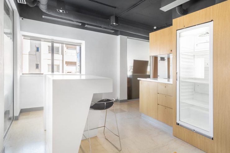 Regus_P1M36_standard_TUNIS-Berges-du-Lac-2-3272_BUILDING-EXTERIOR-22-1